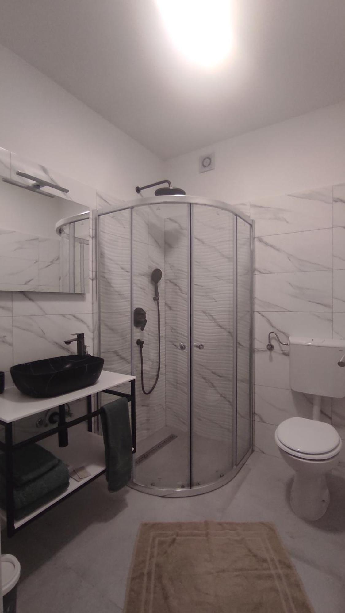 Apartment Nikolena Rovinjsko Selo Exteriör bild
